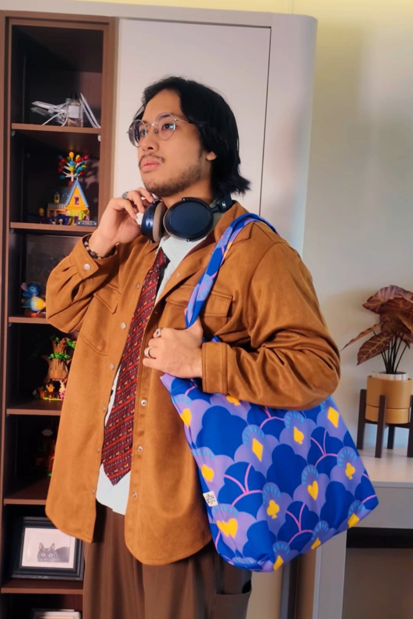 Wonderland Canvas Tote Bag - Mad Hatter