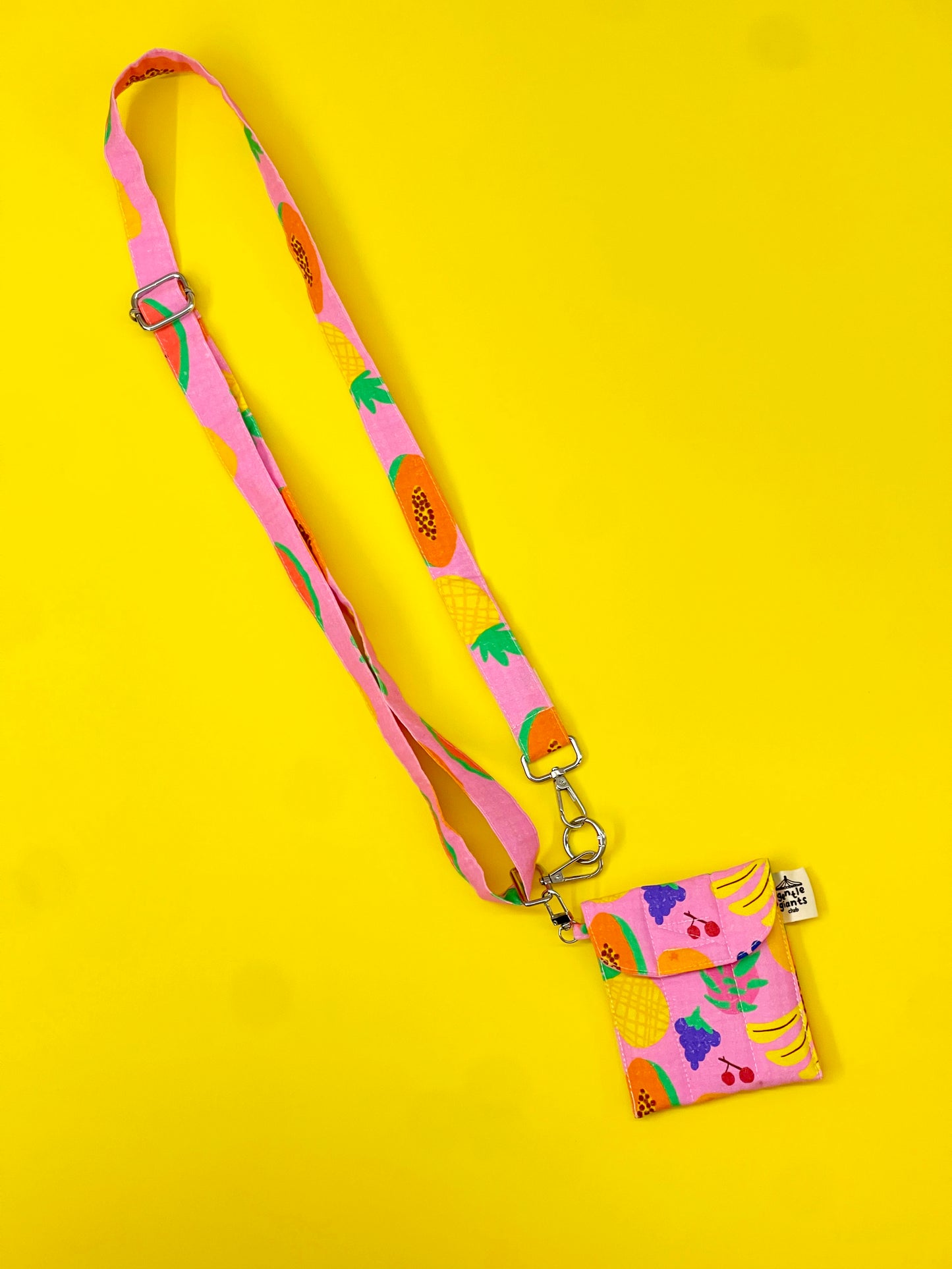 Multi-Utility Sling Bundle in Fruits